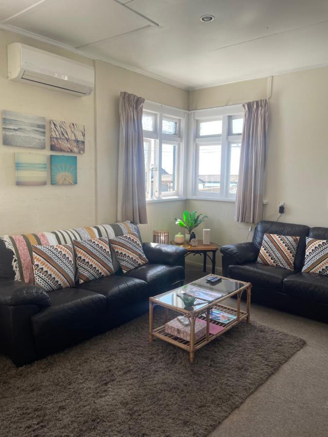 Coastal Accommodation Oamaru Exterior photo
